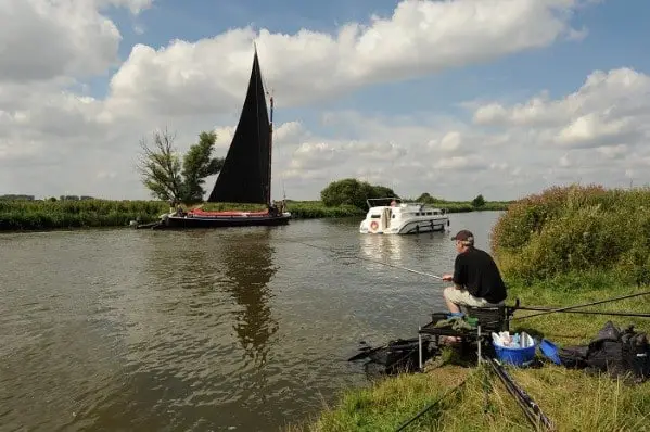 a fantastic guide to Norfolk broads fishing, everything you need to know to enjoy your day