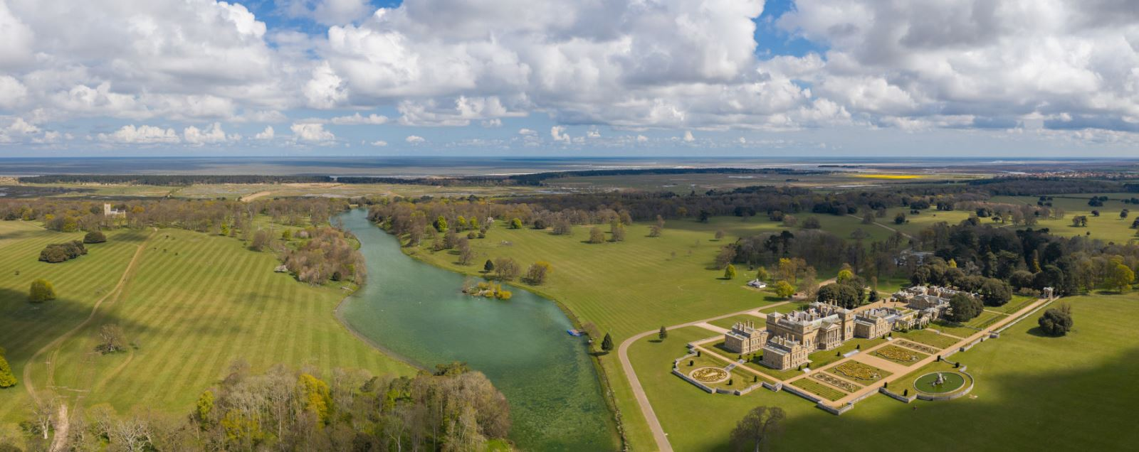 North Norfolk Is one of the most beautiful places in the UK and Holkham Hall is a standout venue 